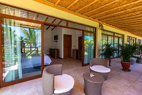 Hotel Punta Camarón Bungalows & Suites