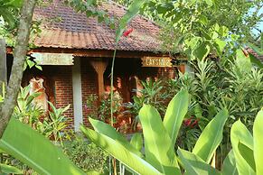 Shanti Natural Panorama View Hotel