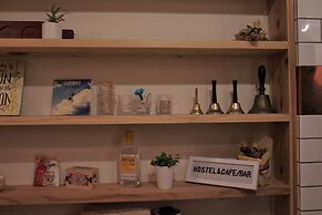 Ini Kobe Hostel & Cafe Bar