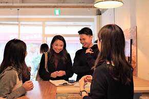 Ini Kobe Hostel & Cafe Bar