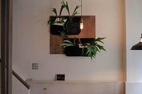 Ini Kobe Hostel & Cafe Bar