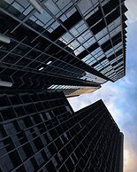 Expressionz Suites KLCC by Like Home