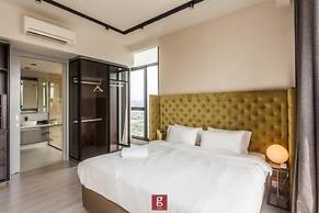 Expressionz Suites KLCC by Like Home