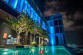 Expressionz Suites KLCC by Like Home