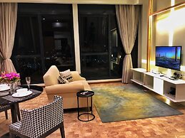 Expressionz Suites KLCC by Like Home