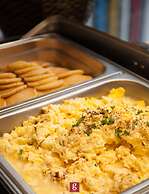 Expressionz Suites KLCC by Like Home