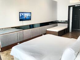 Expressionz Suites KLCC by Like Home