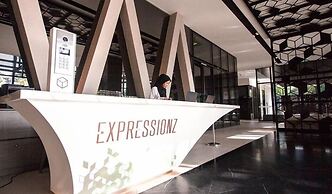 Expressionz Suites KLCC by Like Home