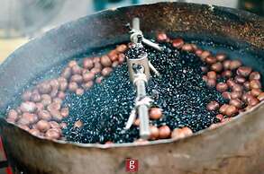 Expressionz Suites KLCC by Like Home