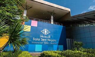 Expressionz Suites KLCC by Like Home