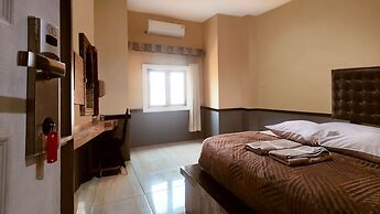 Hotel Syariah Larismanis