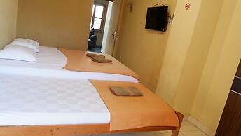 Hotel Omah Pelem Syariah - Hostel