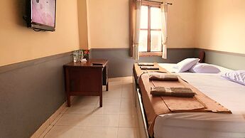 Hotel Omah Pelem Syariah - Hostel