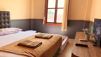 Hotel Omah Pelem Syariah - Hostel