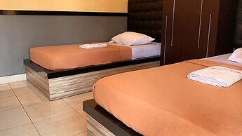 Hotel Omah Pelem Syariah - Hostel