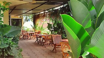 Hotel Omah Pelem Syariah - Hostel