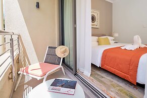 Ocean Legends Beachfront Suites