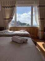 Lee Na Hotel - Hostel