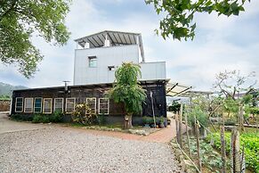 Pu Su Bed and Breakfast