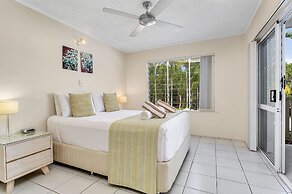 Seascape Holiday at the Queenslander