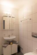 ZH Seefeld - Hitrental Apartment