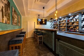 Trip Inn Living & Suites