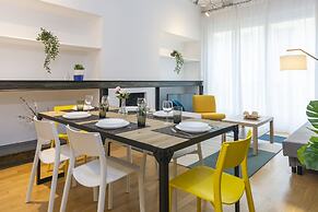 Santa Valeria - 4 Bedrooms Apartment