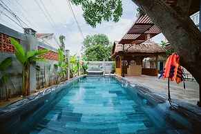 BB's Cozy House & Apartment