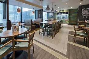 Premier Inn Liverpool Lime Street