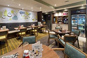 Premier Inn Liverpool Lime Street