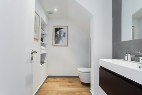 Cromwell Road II by Onefinestay