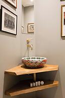 Rigault Road by Onefinestay