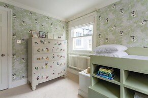 Rigault Road by Onefinestay