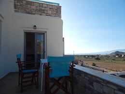 Armonia Studios and Villas