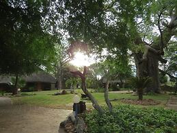 Maswiri Hayoma Lodge