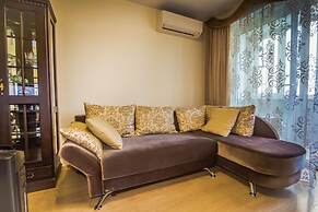 Apartment on Semenovskaya 34