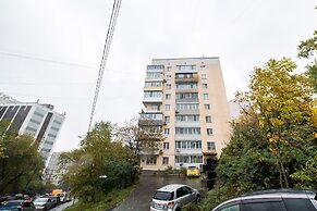 Apartment on Tigrovaya St. 16