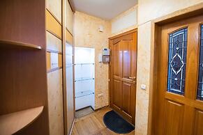 Apartment on Tigrovaya St. 16