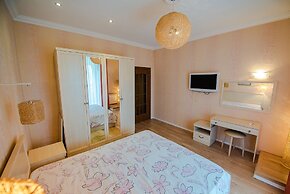 Apartment on Shevchenko 9-8