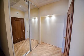 Apartment on Shevchenko 9-8