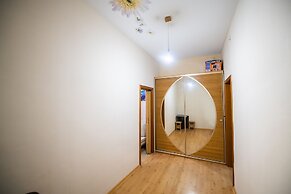 Apartment on Semenovskaya 10-12