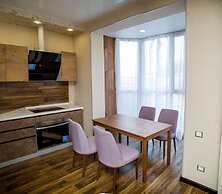 Apartment on Komarova 58-1a