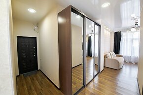 Apartment on Komarova 58-1b