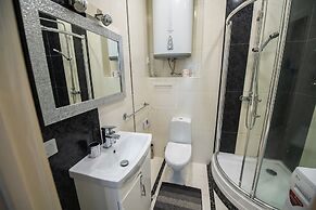 Apartment on Komarova 58-267