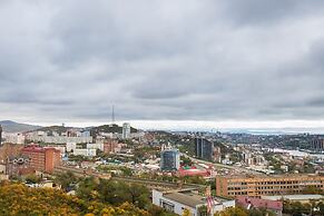 Apartment on Komarova 58-267
