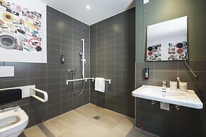 Holiday Inn - the niu, Dwarf Berlin Schöneberg by IHG