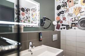 Holiday Inn - the niu, Dwarf Berlin Schöneberg by IHG