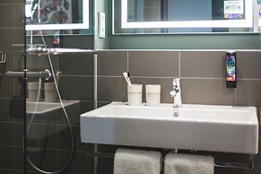 Holiday Inn - the niu, Dwarf Berlin Schöneberg by IHG