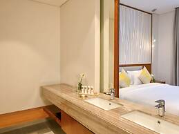 Grand Mercure Dubai City