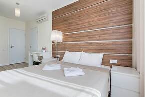 Apartment on Muchnoy pereulok